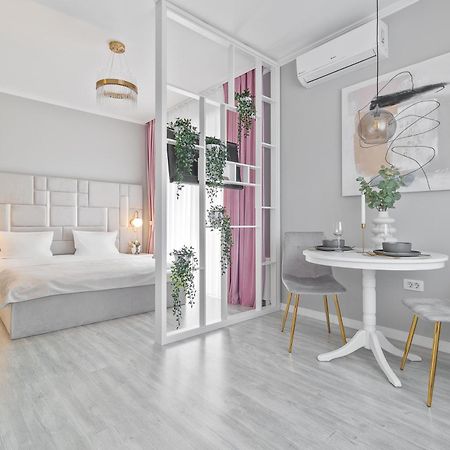 Andreea Studio ออราแด ภายนอก รูปภาพ